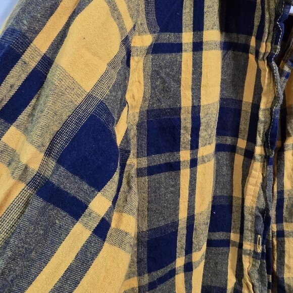 Time and Tru Mustard and Navy Flannel Button down top - S - Picture 8 of 8